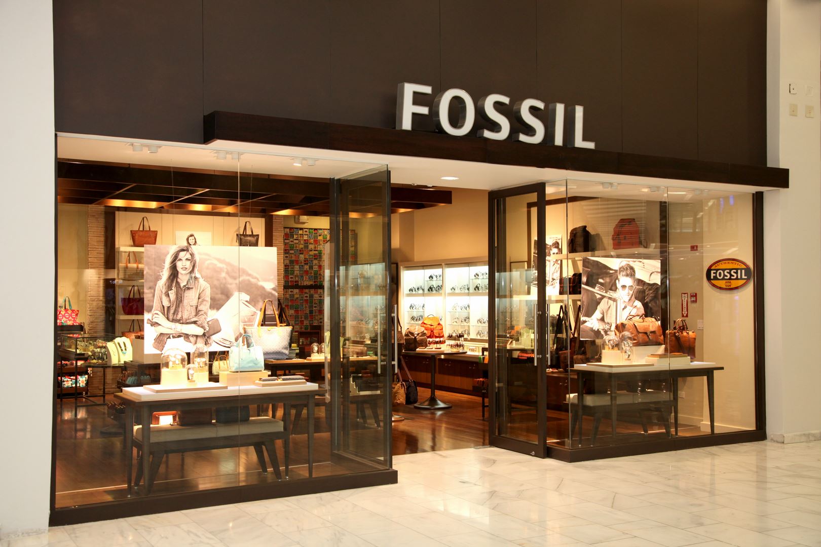 Tienda fossil cerca online de mi